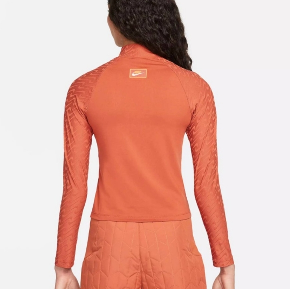 NWT Women's Nike Logo Print Mock-neck long Sleeve Top In Terracota. Size M - Picture 4 of 17